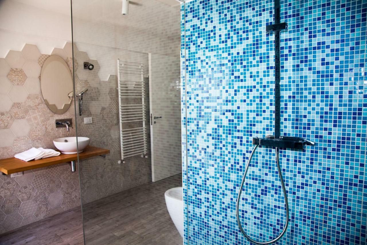 Catania Charming House Apartment ภายนอก รูปภาพ